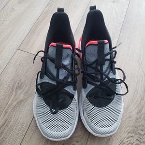 Under Armour Men's Curry 7 Basketball Shoes